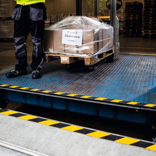 Csúszásgátló szalag, DURALINE® GRIP+, 50 mm széles, sárga/fekete