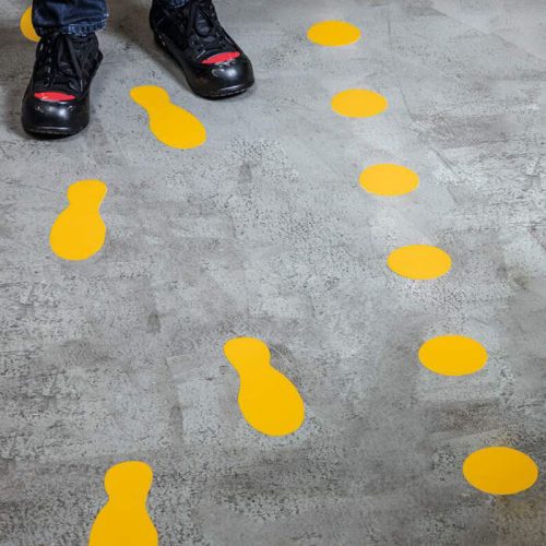 „Lábnyom” alakú padlójelölő